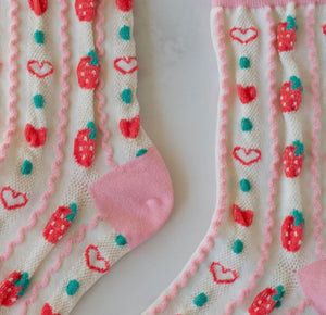 Retro Strawberry Casual Socks