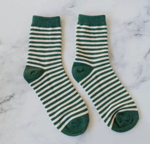 Thin Stripe Casual Socks