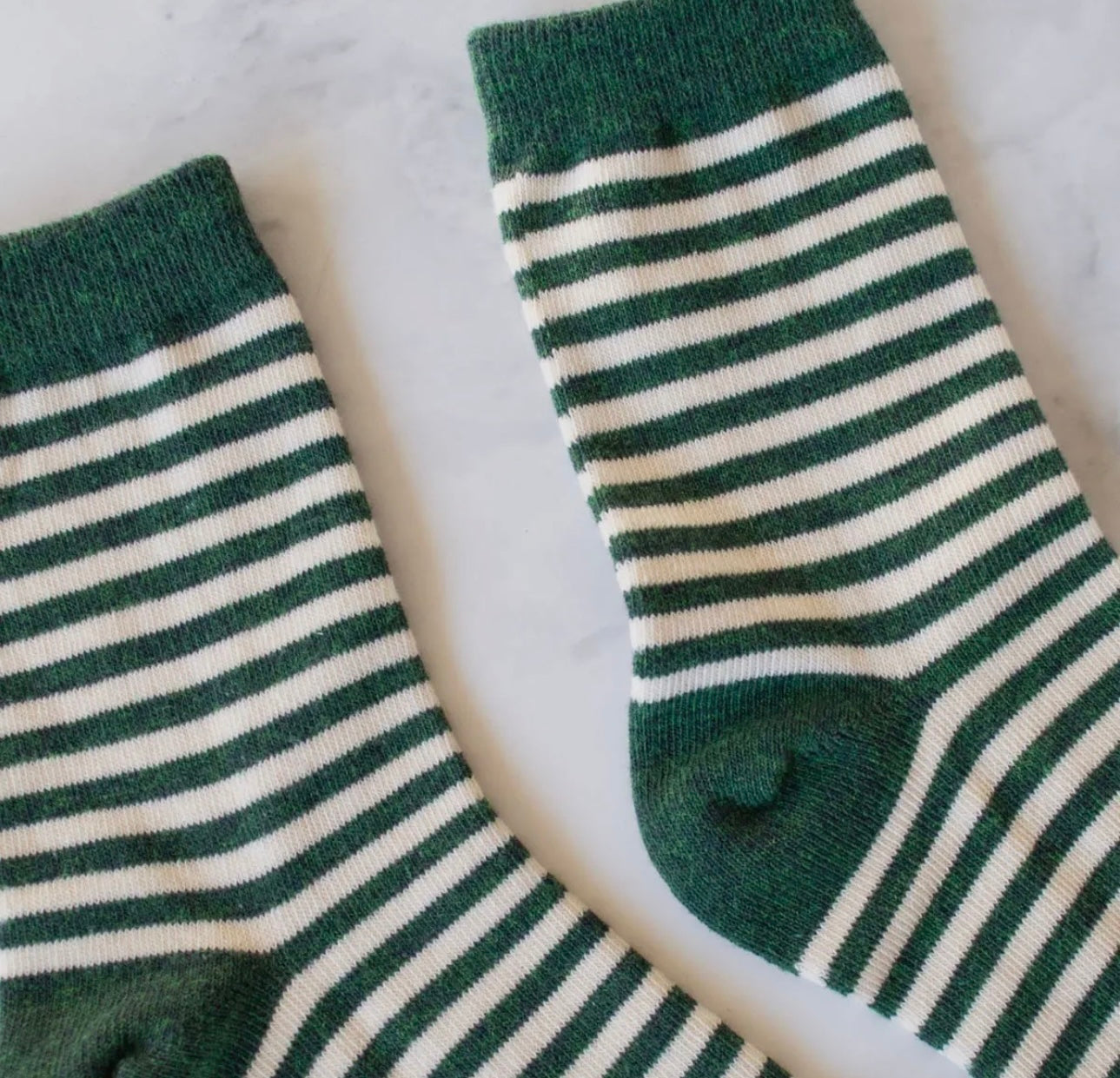 Thin Stripe Casual Socks