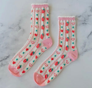 Retro Strawberry Casual Socks