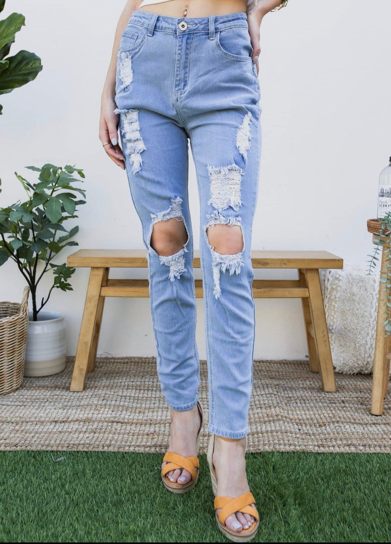 Stretch Skinny Distressed Jeans